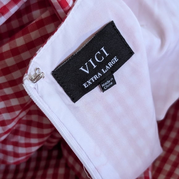 Vici Rosie Gingham Off The Shoulder Mini - Picture 3 of 16